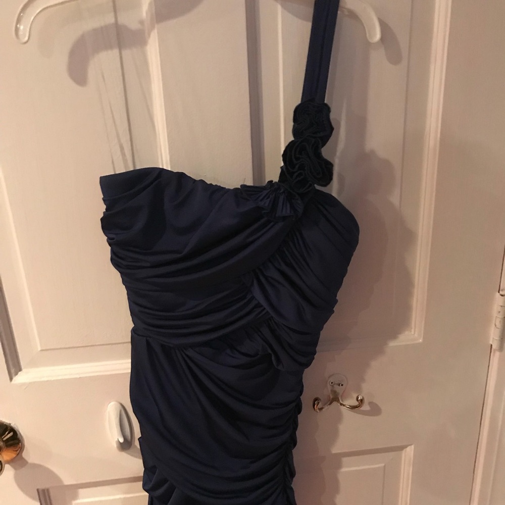 One shoulder dress